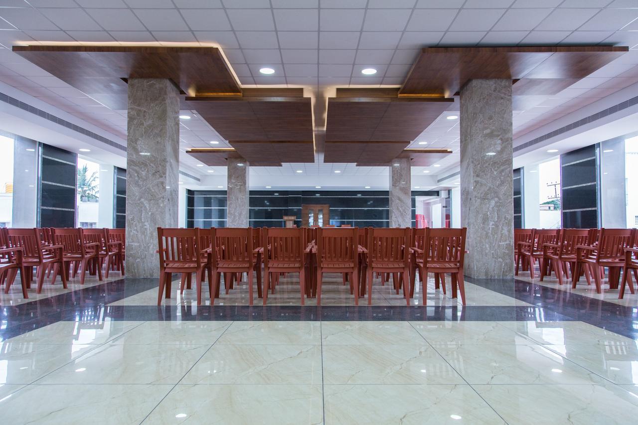 Hotel Hills Tirupattur Tiruppatur Exterior photo
